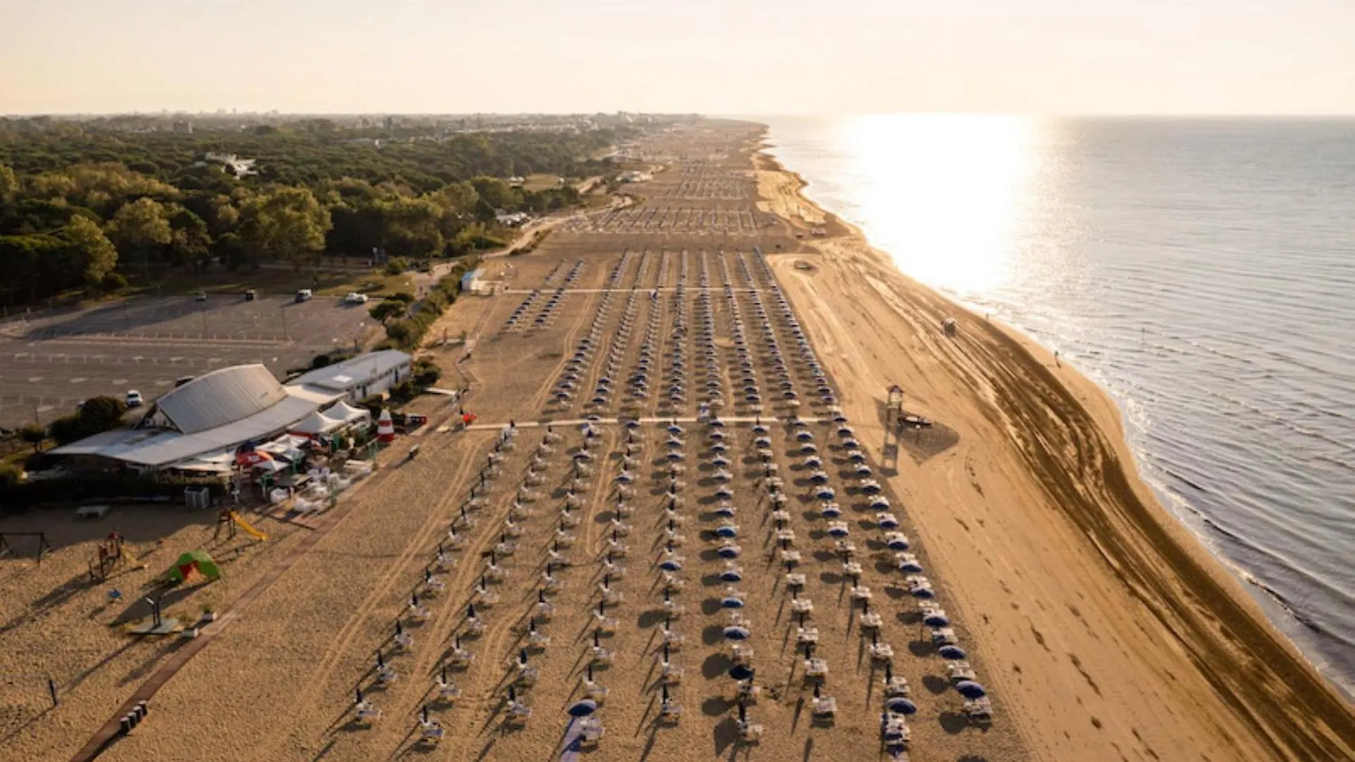 Two- Bedroom Flat With Sea View In Bibione